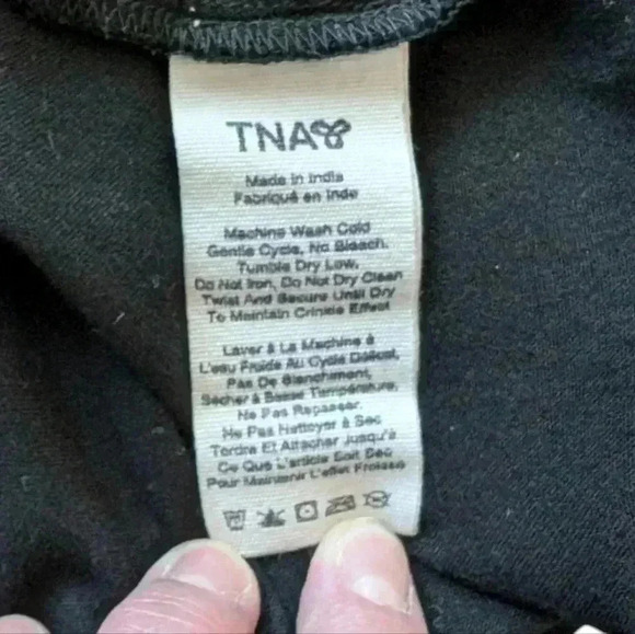 Aritzia TNA Tunic Black Short Sleeve Dress Top Rayon Baggy Women's size Small - Picture 9 of 12